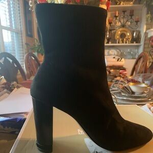 Elegant Black Women's Ankle Boots
